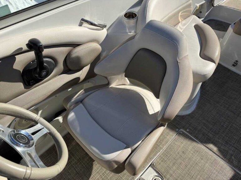 2016 Crownline E4 Promo Package US-KIS82502J516 [photo 11]